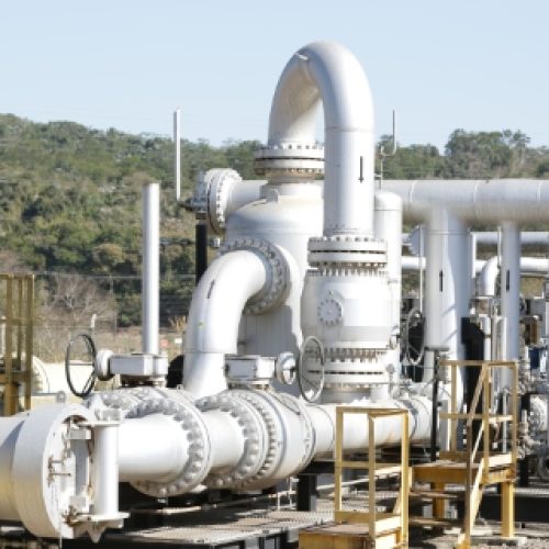 fuel-oil-piping-to-a-region-of-the-country-2024-11-27-11-15-17-utc (Phone) fuel-oil-piping-to-a-region-of-the-country-2024-11-27-11-15-17-utc (Phone)